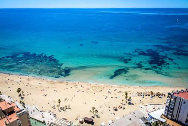 3- Bedroom Apartment In The Centre Of Calpe With Nice Living Room, 1 Bathroom. Екстериор снимка